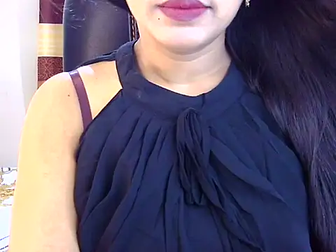 Noor Zarin online show from May 9, 6:57 pm