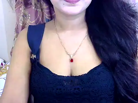 Noor Zarin online show from May 17, 12:01 pm