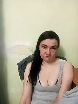 Snapshot of AlissaSecret chatting on April 9, 6:30 am AlissaSecret online show from April 9, 6:30 am