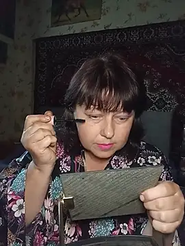 AuroKaria online show from June 3, 3:17 pm