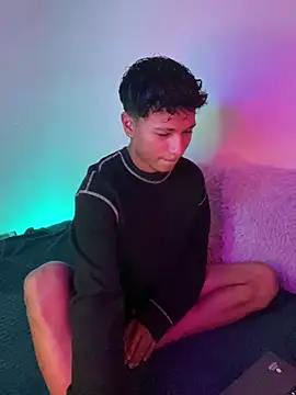 ETTE MOON online show from April 10, 4:17 am