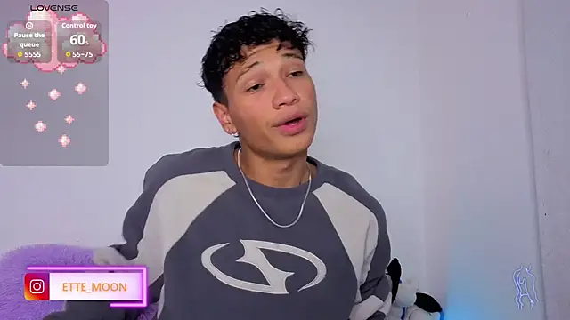 ETTE MOON online show from April 16, 5:08 am