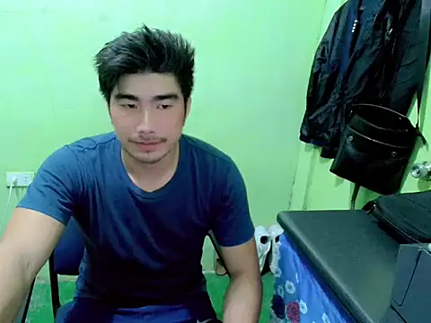 Hunkfireman online show from April 19, 10:36 am