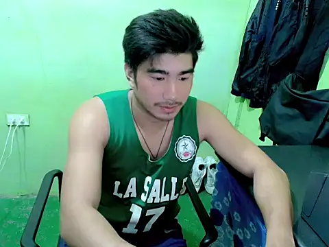 Hunkfireman online show from April 20, 1:30 am