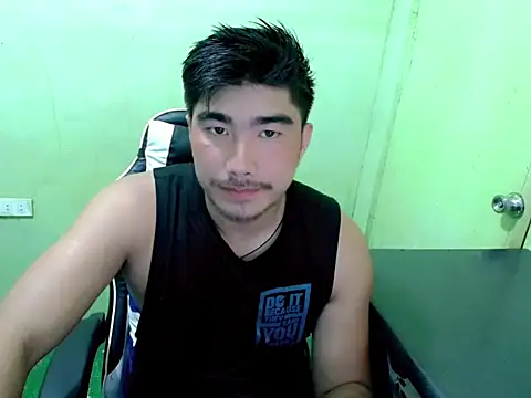 Hunkfireman online show from July 18, 12:48 am