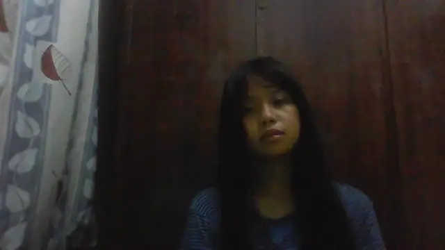 Snapshot of BethelScholnick chatting on May 2, 3:33 am BethelScholnick online show from May 2, 3:33 am