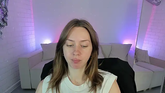 MeganClapp online show from May 22, 5:14 am