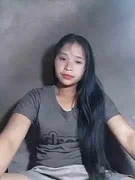Snapshot of Liss-mimi chatting on April 23, 3:30 am Liss-mimi online show from April 23, 3:30 am