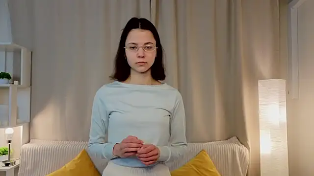 SheliaBinkley online show from April 21, 7:17 pm