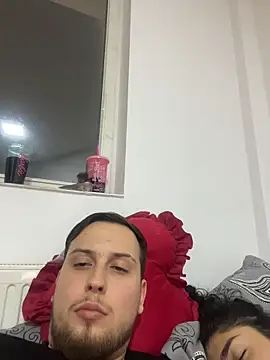 doubletrouble9 online show from April 6, 12:30 am