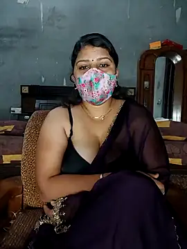Riyashrma001 online show from April 30, 11:20 pm
