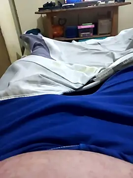 Snapshot of sex_couplexxx67 chatting on April 5, 3:36 am sex couplexxx67 online show from April 5, 3:36 am