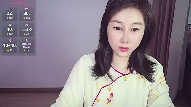 Snapshot of Eva-000 chatting on June 21, 10:34 pm Eva-000 online show from June 21, 10:34 pm