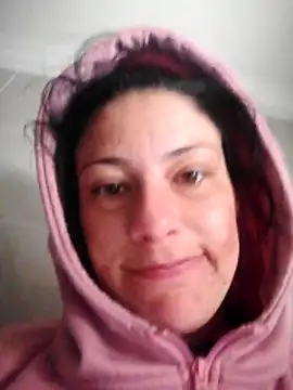 Snapshot of Hildaqii chatting on June 28, 8:09 am Hildaqii online show from June 28, 8:09 am