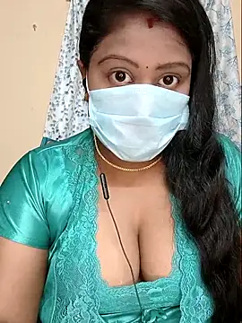 Romantic Woman online show from April 21, 1:50 pm