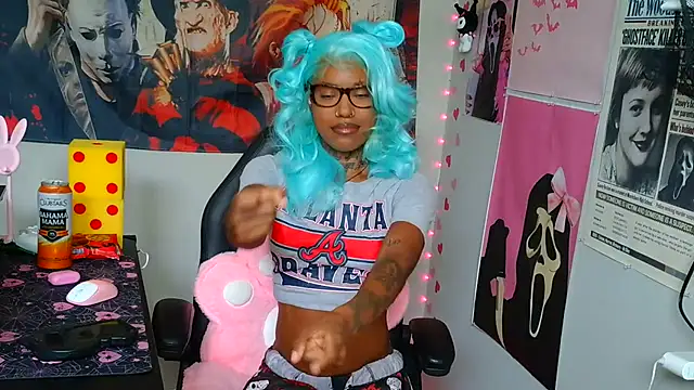 spookiebaddie online show from May 24, 6:46 pm