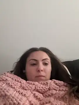 alwayswettt online show from April 3, 9:57 pm