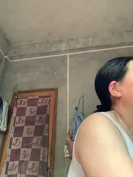 Snapshot of candy-beo chatting on May 15, 11:12 pm candy-beo online show from May 15, 11:12 pm