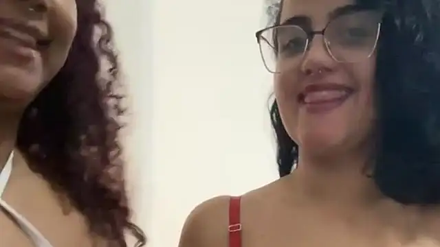 Snapshot of manu_alves chatting on July 14, 11:38 am manu alves online show from July 14, 11:38 am