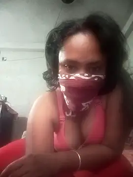 Snapshot of sathiroy89 chatting on April 6, 10:27 am sathiroy89 online show from April 6, 10:27 am