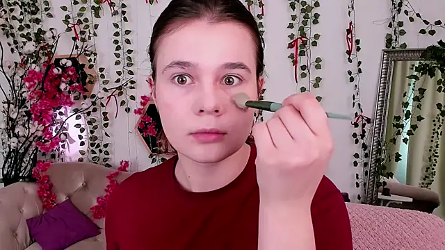 Snapshot of Kacey_Love chatting on April 7, 5:41 am Kacey Love online show from April 7, 5:41 am