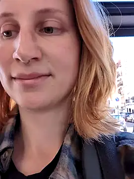Julialexxxx online show from May 6, 9:36 am