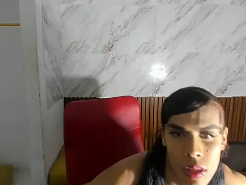 Snapshot of stefani_robles chatting on May 18, 11:54 pm stefani robles online show from May 18, 11:54 pm