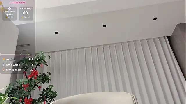 tingting-youu online show from April 20, 1:03 pm