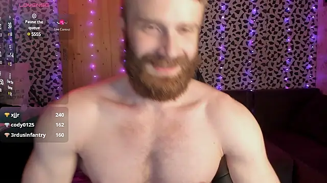 Snapshot of Paul_Rolex chatting on March 6, 2:40 pm Paul Rolex online show from March 6, 2:40 pm