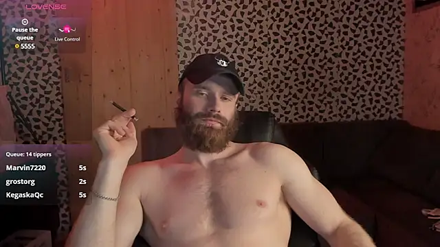 Snapshot of Paul_Rolex chatting on March 15, 1:29 pm Paul Rolex online show from March 15, 1:29 pm