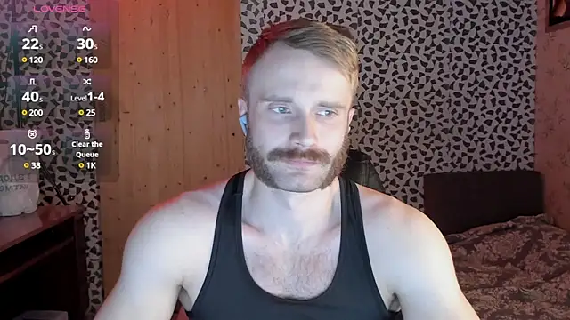 Snapshot of Paul_Rolex chatting on March 21, 11:23 pm Paul Rolex online show from March 21, 11:23 pm