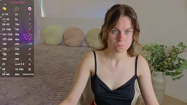 Nikkyy reed online show from June 23, 5:49 am