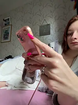 Chelssweetx online show from April 18, 1:37 pm