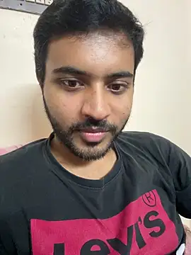 Sweetloverr28 online show from May 2, 6:57 pm