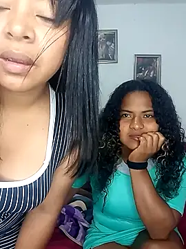 Peluchita girl online show from April 21, 3:39 pm