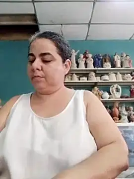 Golositadeamor online show from May 1, 7:40 pm