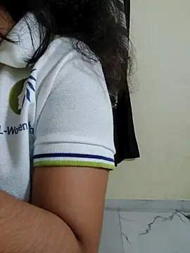 Snapshot of Monika_kumari6 chatting on May 16, 4:39 pm Monika kumari6 online show from May 16, 4:39 pm