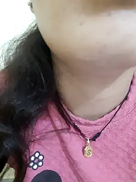 Snapshot of Monika_kumari6 chatting on July 11, 2:20 pm Monika kumari6 online show from July 11, 2:20 pm