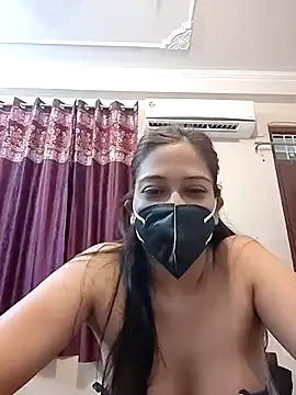 Aliyaa bhat online show from May 2, 12:43 pm