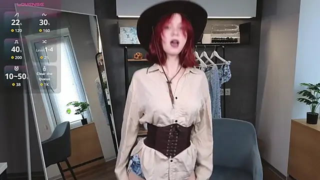MaisieWillians online show from July 27, 4:08 am