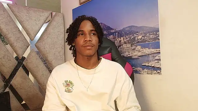 Snapshot of axel_silva4 chatting on May 14, 8:04 pm axel silva4 online show from May 14, 8:04 pm