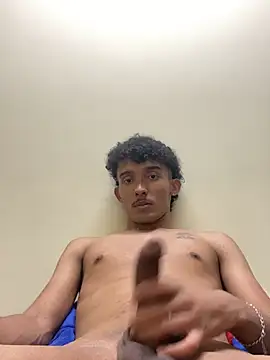 Snapshot of MavyFF chatting on April 13, 7:25 am MavyFF online show from April 13, 7:25 am