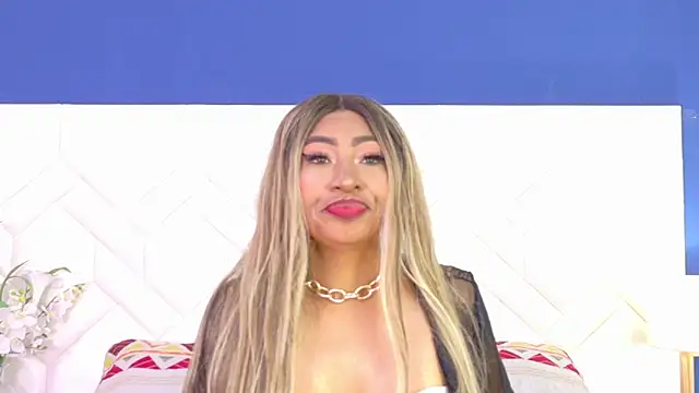 Kiara Parker  online show from May 3, 5:19 pm