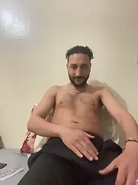 Snapshot of legende59 chatting on May 15, 12:50 am legende59 online show from May 15, 12:50 am