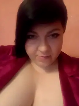 LeraSwan33 online show from April 13, 5:35 am