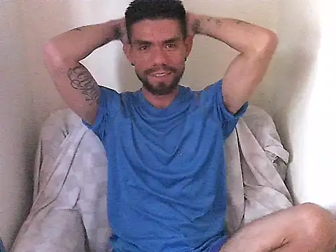 thomas2wood online show from June 24, 8:30 pm