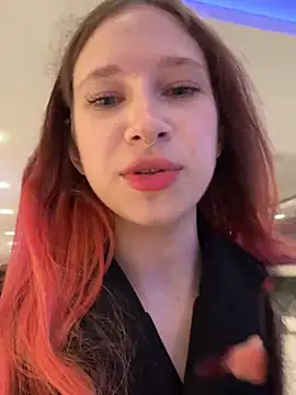 michelle lovique online show from May 22, 8:21 am
