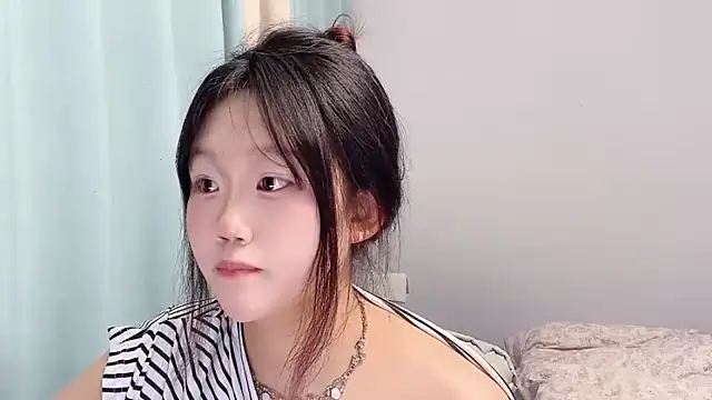 Snapshot of Lilababy00 chatting on April 17, 2:09 pm Lilababy00 online show from April 17, 2:09 pm