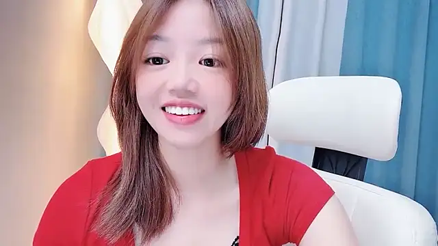 Lilababy00 online show from July 12, 4:36 am