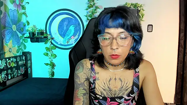 Snapshot of _Tabitha_ chatting on July 29, 7:17 am Tabitha online show from July 29, 7:17 am